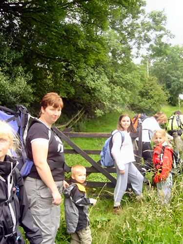 Derbyshire Family Rambling Group on a walk in 2004. Photograph courtesy of Derbyshire Family Rambling Group.